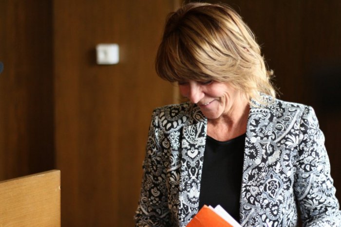 Ilustračný obrázok k článku Mergová odchádza, mesto stále bez vedúceho odboru školstva