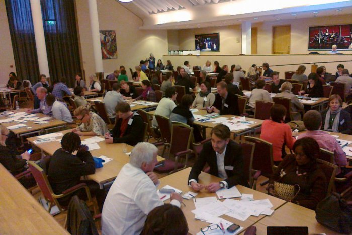 Ilustračný obrázok k článku Veľký úspech učiteľa gymnázia: Ladislav Čajko v Top 5 naj pedagógov Európy a Afriky!