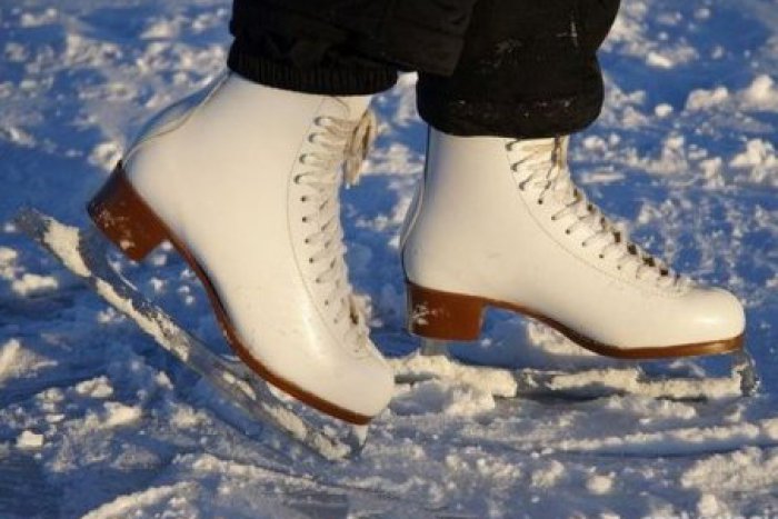 Ilustračný obrázok k článku v Žiline funguje požičovňa korčúľ