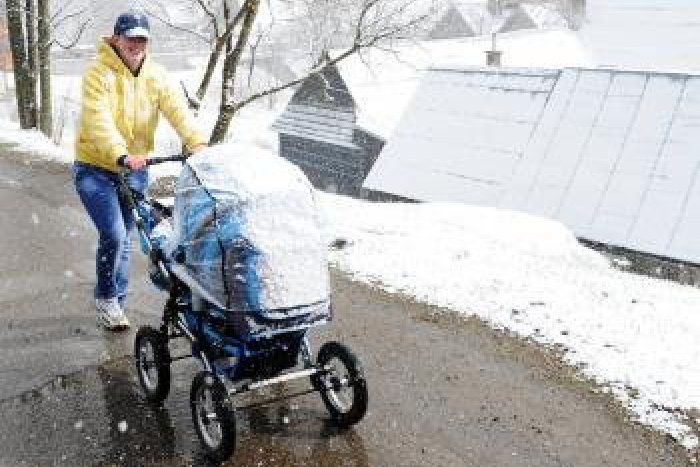 Ilustračný obrázok k článku Vysokohorská turistika v zime nemusí byť problém ani pre malé deti