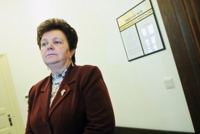 Ilustračný obrázok k článku Ostrihoňová za mreže? Bývala primátorka dostala 7,5 roka!