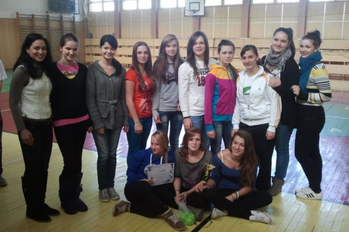 Ilustračný obrázok k článku Kompletný prehľad: Obvodné kolá vo florbale