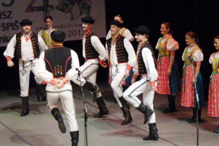 Ilustračný obrázok k článku Folklórny súbor Vagonár oslavuje 40. výročie svojho vzniku