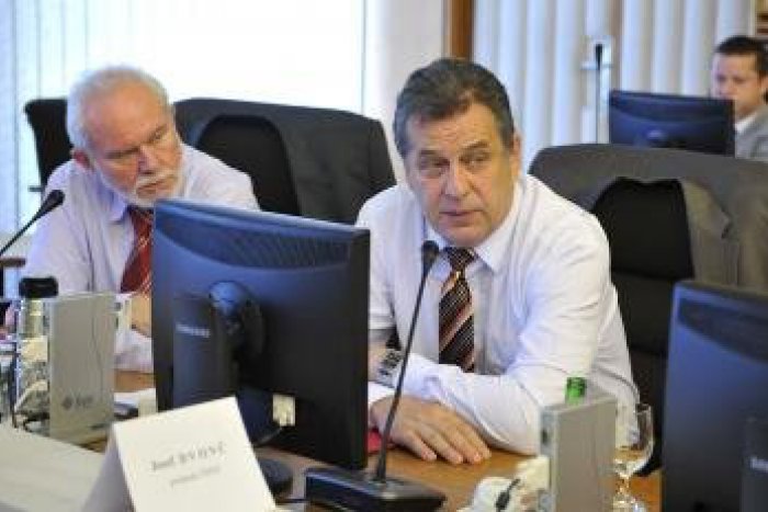 Ilustračný obrázok k článku Niektoré mestá a obce majú problém s prípravou rozpočtu na rok 2013