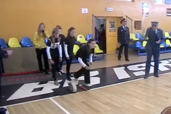 Ilustračný obrázok k článku Iskra Arénu zaplnili mladí hasiči. Súťažili v štafetách