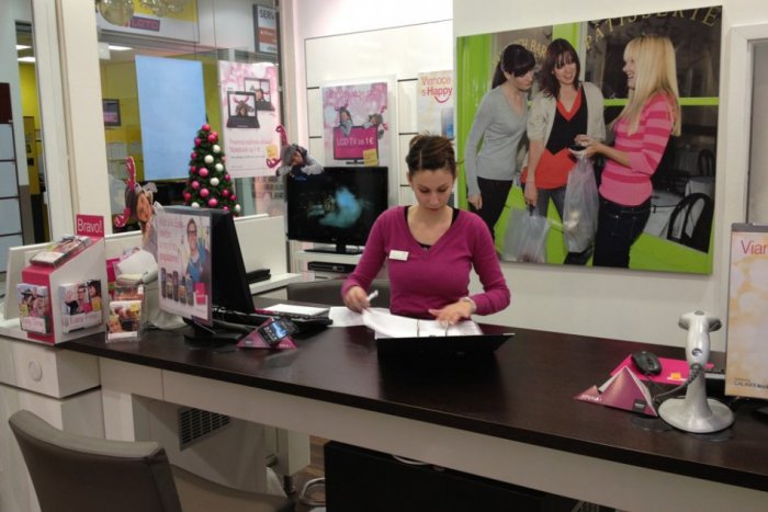 Ilustračný obrázok k článku Novootvorená predajňa Telekom v bystrickom TESCU. Vyberie každý!