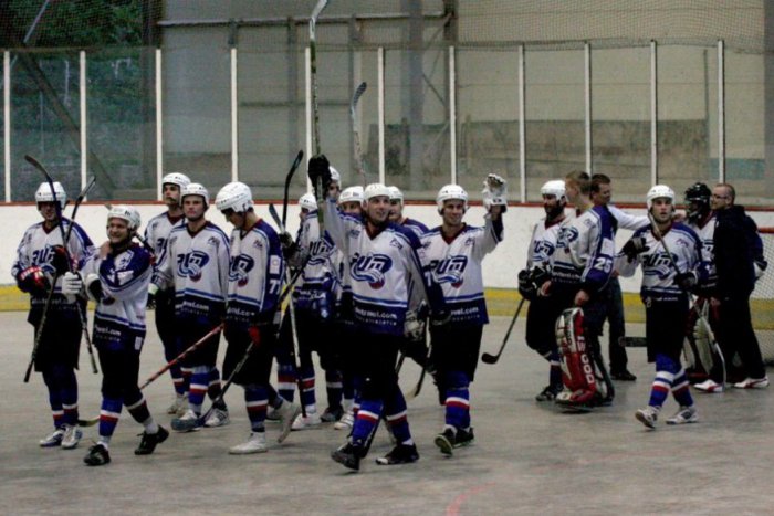 Ilustračný obrázok k článku HOKEJBAL: N-Sport Trend v Martine bodovo naprázdno