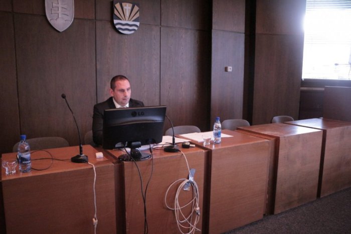 Ilustračný obrázok k článku Poslanci opäť rokovali: Pozrite si to naj zo zastupiteľstva