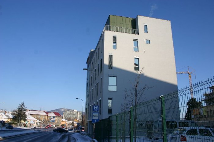 Ilustračný obrázok k článku Kraj sťahuje svojich zamestnancov. Stihnúť to chce do konca roka