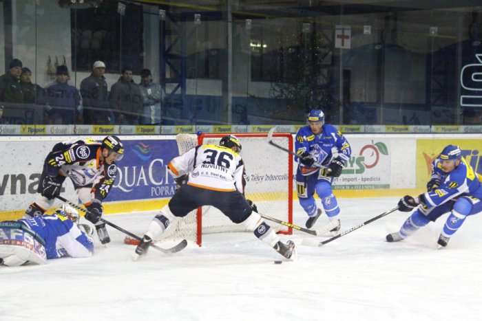 Ilustračný obrázok k článku Kamzíci ukázali, že hokej hrať vedia. Ani zlepšený výkon však na Košice nestačil