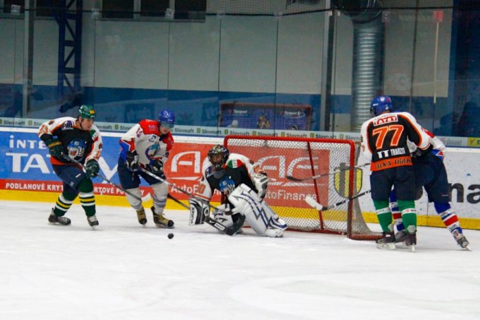 Ilustračný obrázok k článku HC Tatry ukradli HK Blue Tigers bod. Elite Forces sa dotiahli na lídra