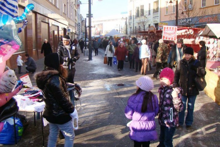 Ilustračný obrázok k článku Alkohol, zima a nezákonný predaj: Jarmok bol historicky pokojný