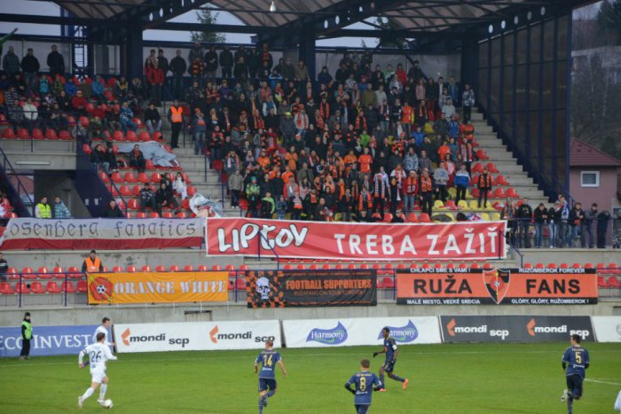 Ilustračný obrázok k článku Futbalové Áčko má za sebou úspešnú jeseň - nebojuje o záchranu