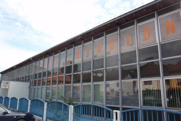 Ilustračný obrázok k článku Kontrola na Zimnom štadióne: Mesto spravuje svoj majetok povrchne!