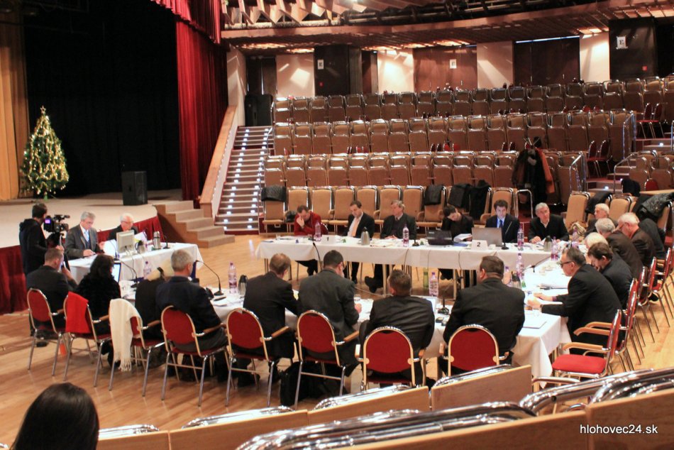 Ilustračný obrázok k článku Mestskí poslanci rozhodli o výške svojich odmien: Koľko eur si privyrobia za službu mestu?