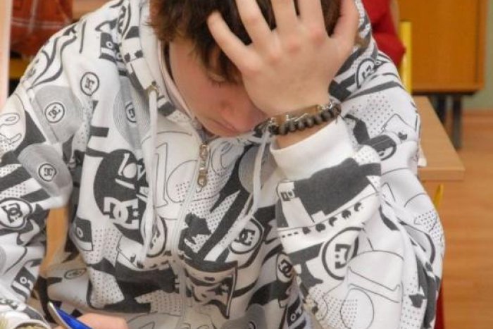 Ilustračný obrázok k článku POTVRDENÉ: Na niektorých školách študentom nedajú vysvedčenia!