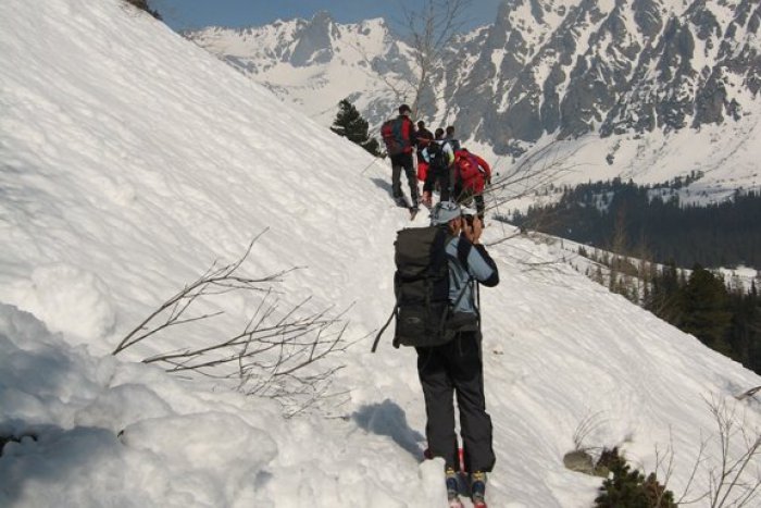 Ilustračný obrázok k článku Vysokohorské chodníky sú aj v čase uzávery voľné. Avšak len pre niekoho a obmedzene