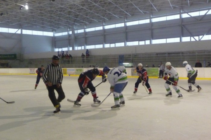 Ilustračný obrázok k článku Revúcki hokejisti sú stále lídrami tabuľky