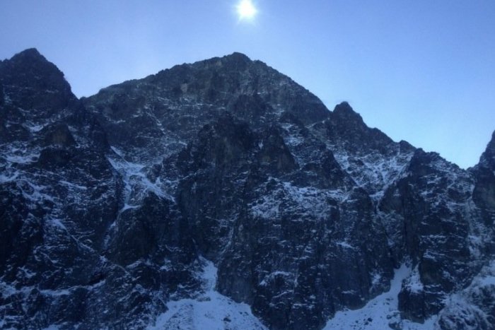 Ilustračný obrázok k článku Tatranskí záchranári radia: Turisti na túru pripraviť sa tak, ako by bol január