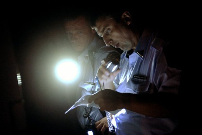 Ilustračný obrázok k článku Dlhoprstí Silvester oslavovali po svojom: Cez balkón do domu a potom to prišlo...