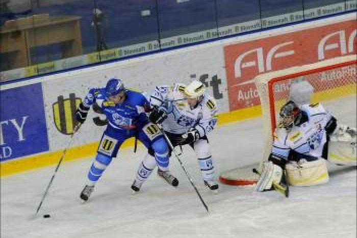 Ilustračný obrázok k článku Poprad chcel potvrdiť fazónu doma s Nitrou. Uhral však len bod