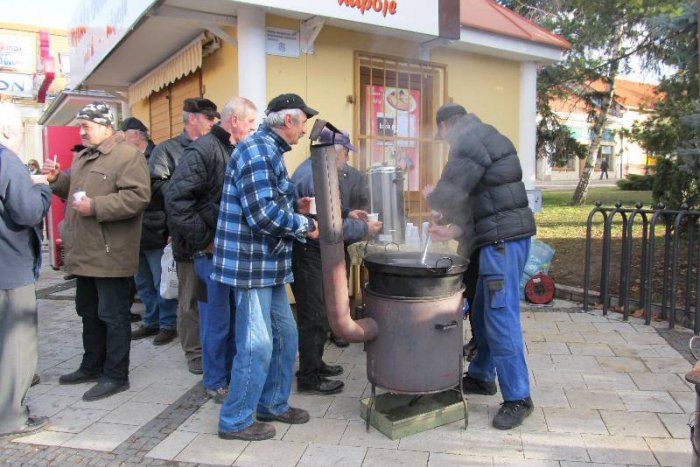 Ilustračný obrázok k článku Príjemné prekvapenie: Kuchárky zo školy varili takmer pre celé mesto