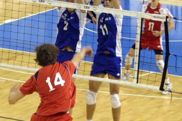 Ilustračný obrázok k článku Kompletný prehľad športových výsledkov: Volejbalové kluby valcovali súperov