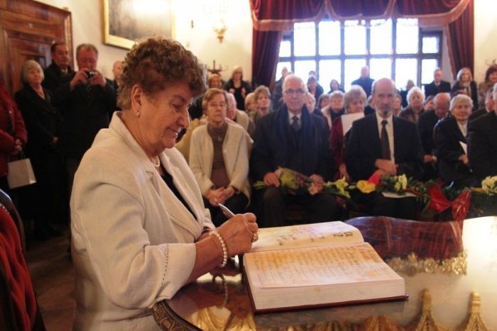 Ilustračný obrázok k článku Žilinčanka ocenená v ankete Senior roka 2012