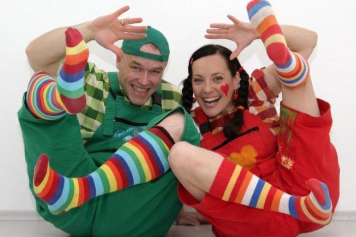 Ilustračný obrázok k článku Veľký záujem o zábavu v Žiari: Na bále sa musia prihadzovať stoly, Spievankovo so 400 deťmi