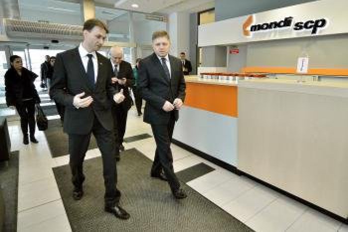 Ilustračný obrázok k článku Robert Fico: Perly slovenskej ekonomiky si musíme držať