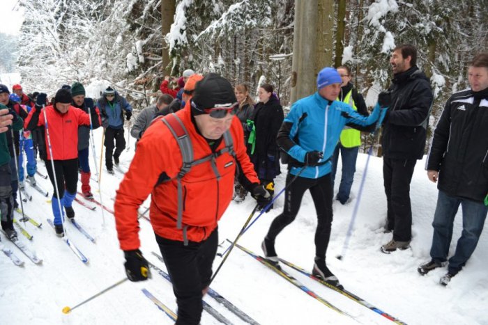 Ilustračný obrázok k článku Obľúbené preteky na Králikoch predsa budú: Aha, kedy lyžiari vybehnú na trať
