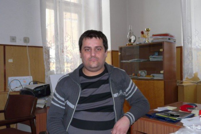 Ilustračný obrázok k článku Toto sa len tak nevidí. Od volieb je na čele obce už štvrtý muž