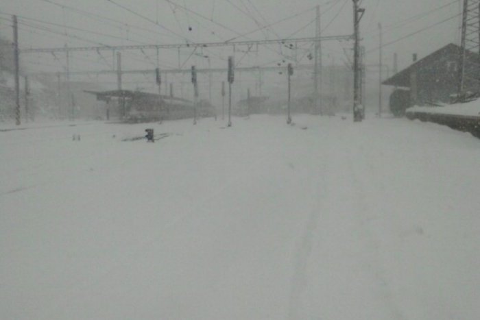 Ilustračný obrázok k článku Veľké meškania na železnici: Vlaky sa už pohli, pozrite si aktuálny stav