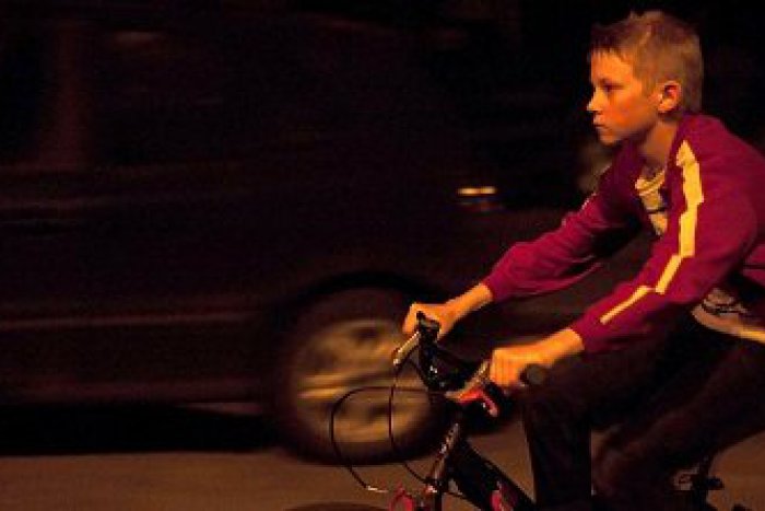 Ilustračný obrázok k článku Chlapci (13,15) neváhali prepadávať rovesníkov pre pár centov: Skončili v rukách polície!