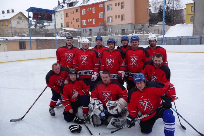 Ilustračný obrázok k článku Revúcki hokejisti hviezdili: Takto sa im darilo na turnaji v Česku