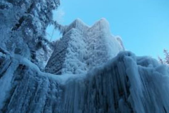 Ilustračný obrázok k článku Unikát v Slovenskom Raji: Pýšiť sa môže hradom. A zo snehu!