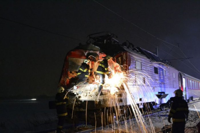 Ilustračný obrázok k článku Železničné nešťastie pri Beňadikovej: Škody sa vyšplhali až na milión eur!