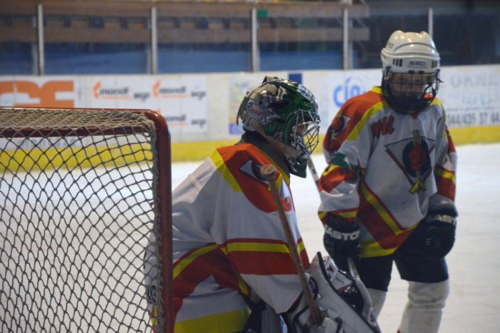 Ilustračný obrázok k článku AKTUALIZOVANÉ: Hokejoví juniori na víťaznej vlne, juniorky vyhrali v Piešťanoch