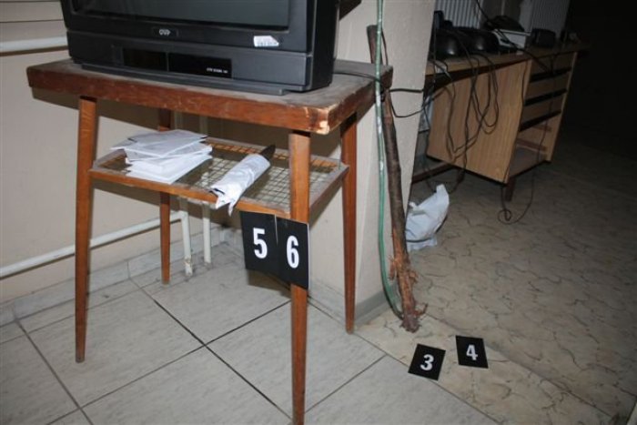 Ilustračný obrázok k článku Šokujúca akcia Baltazára (51): Na policajta zaútočil palicou, potom vytiahol nôž!