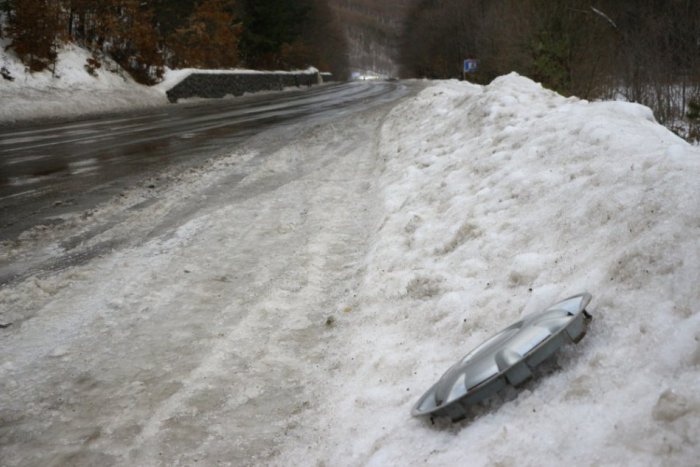 Ilustračný obrázok k článku Desivé video rozbitých vozoviek: Toto je reakcia šéfa Slovenskej správy ciest!