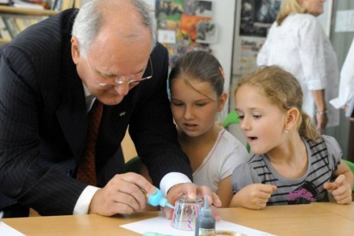 Ilustračný obrázok k článku Biznis s centrami voľného času: Rekordman bol zapísaný do 54 krúžkov na celom Slovensku