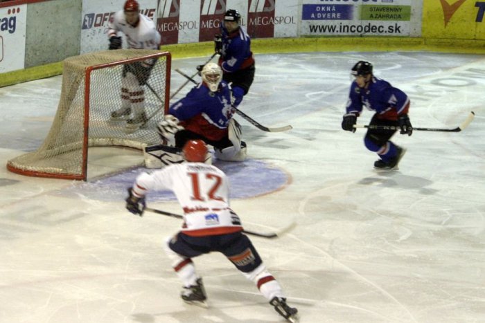 Ilustračný obrázok k článku Hokejová II. liga: Nitrania deklasovali Brezno