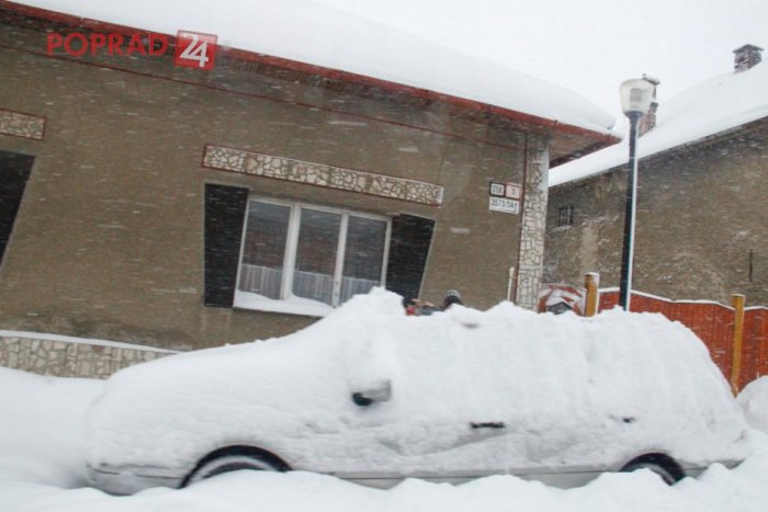 Ilustračný obrázok k článku Mesto vyhlásilo kalamitu. V Poprade pripadlo do 40 cm snehu