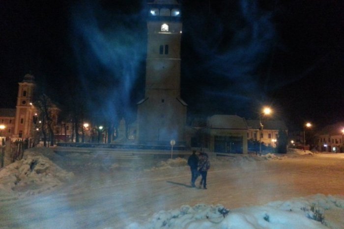 Ilustračný obrázok k článku FOTOGALÉRIA: Cesty v Rožňave naším objektívom