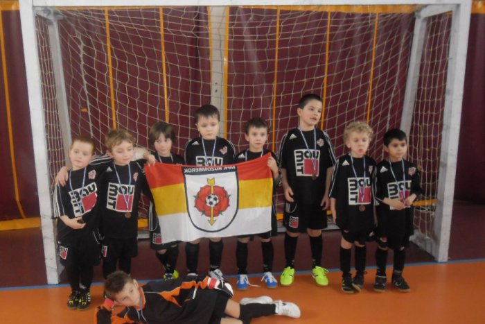 Ilustračný obrázok k článku Víkend v mládežníckom futbale: U9 a U11 na turnajoch víťazne