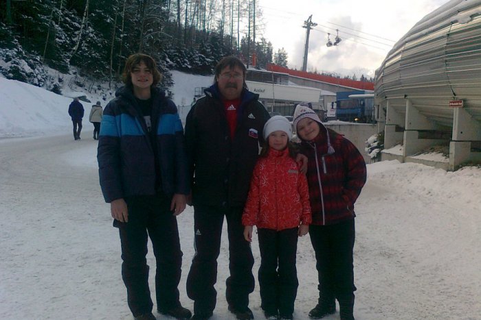 Ilustračný obrázok k článku Popradskí sánkari v Rakúsku. V konkurencii Nemcov a Rakúšanov sa nestratili