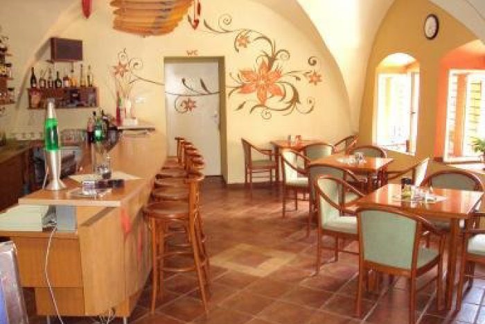 Ilustračný obrázok k článku Šťastná chvíľka v EMCAFÉ pre každého: Využite 50% zľavu aj vy!