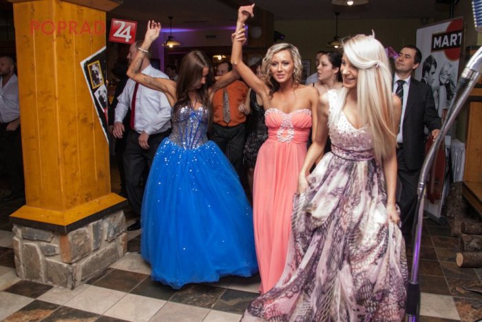 Ilustračný obrázok k článku Sezóna krásnych rób a zábavy odštartovala: Kde všade sa tento rok bude plesať v Poprade a okolí?