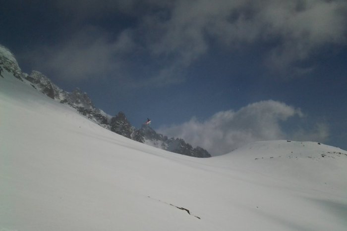 Ilustračný obrázok k článku Leteckí záchranári pomáhali zranenému skialpinistovi. Transportovali ho do popradskej nemocnice