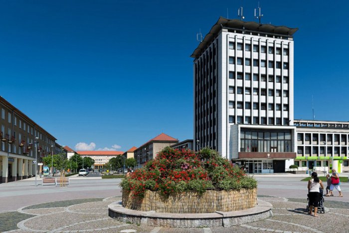 Ilustračný obrázok k článku Mesto ustúpilo kritike: Fontánový kvetináč to má zrátané!